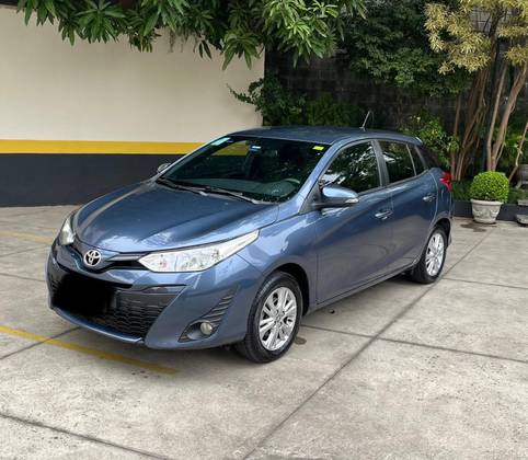 TOYOTA YARIS 1.3 16V FLEX XL PLUS TECH MULTIDRIVE TOYOTA YARIS 1.3 16V FLEX XL PLUS TECH MULTIDRIVE